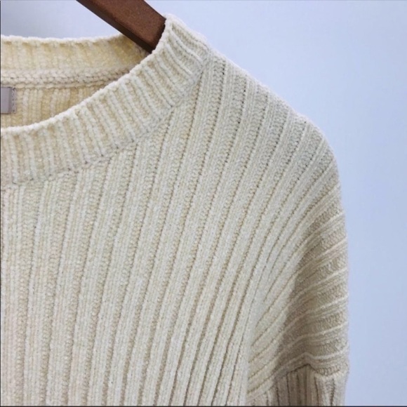 4/$45 ACTIVE USA Off White Cream Long Sleeve Crew Neck Cropped Sweater size Med - Picture 4 of 6